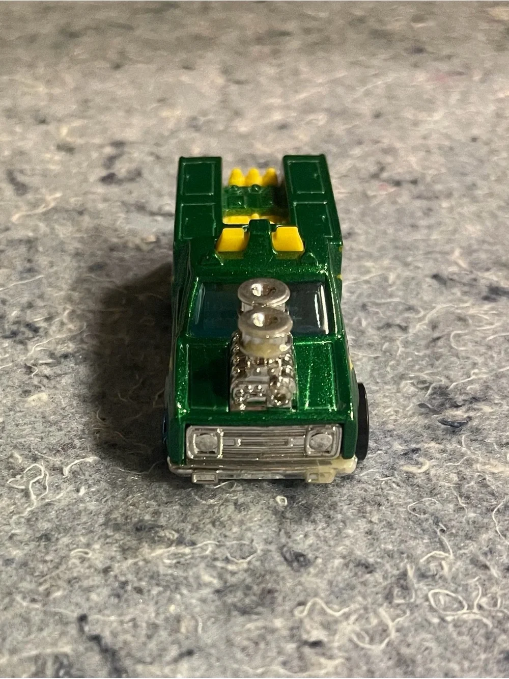 Hot Wheels detailed mini